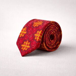 Viyella Wool Cotton Red and Yellow Medallion Patterned Men's Tie Vintage Classic